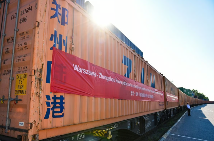 Poland sends its first freight train from Warsaw to China